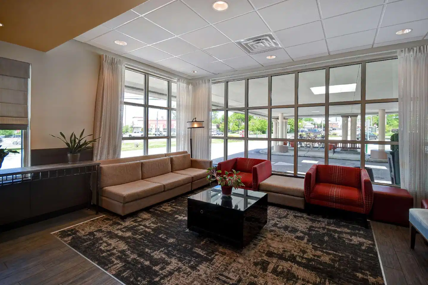 Best Western Plus - King of Prussia Lobby