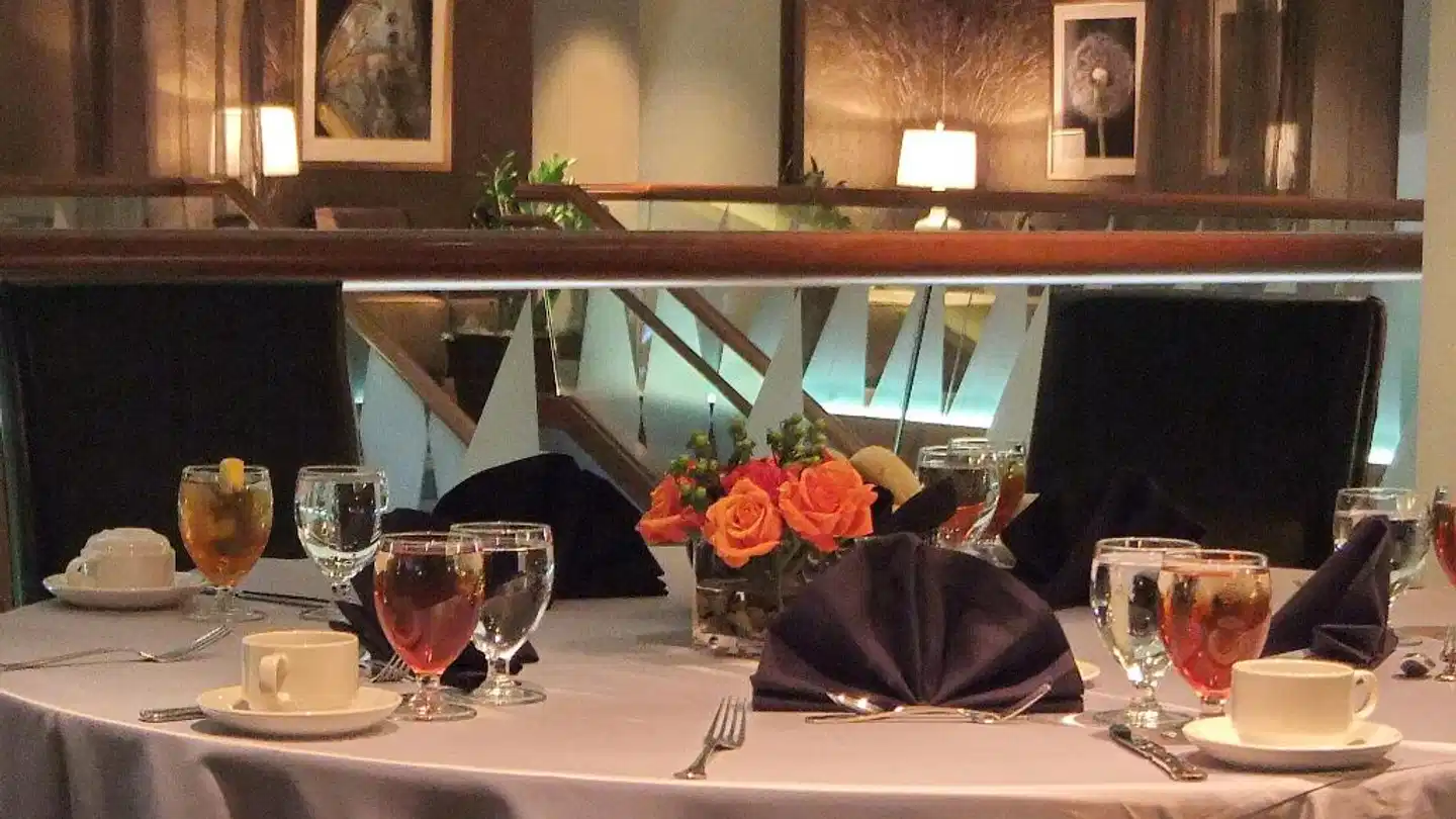 Magnolia Hotel Dallas Restaurant