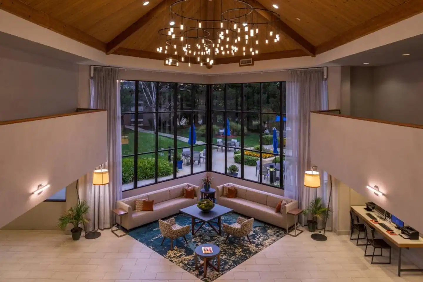 Holiday Inn Express Walnut Creek Lobby