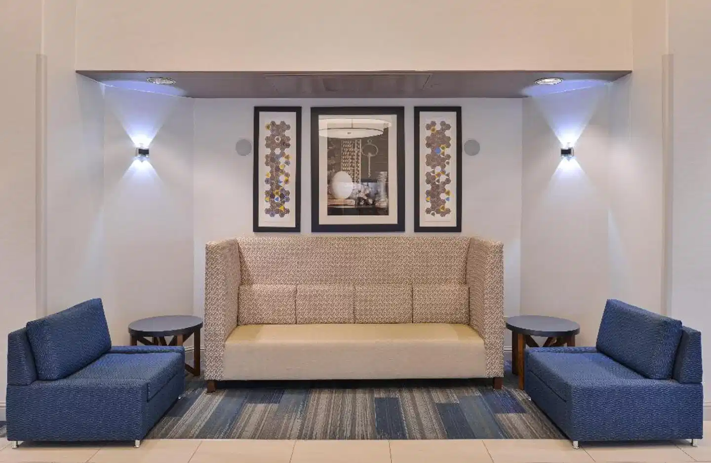 Holiday Inn Express Woodland Wohnbeispiel