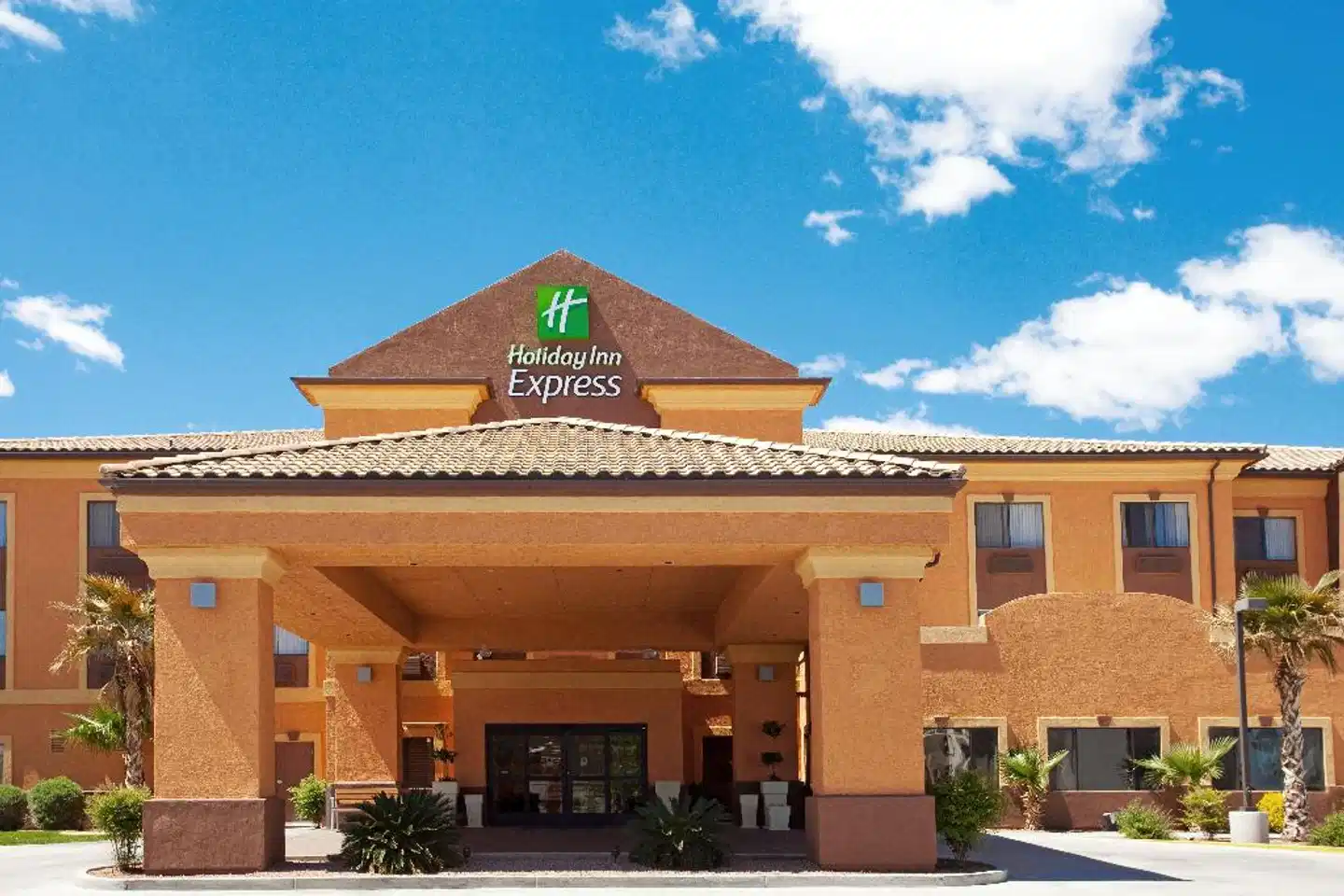Holiday Inn Express & Suites Kingman Aussenansicht