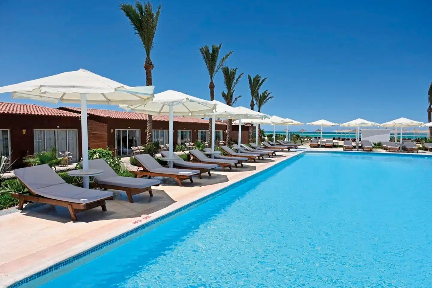 SUNRISE Serano Aqua Park Resort Pool