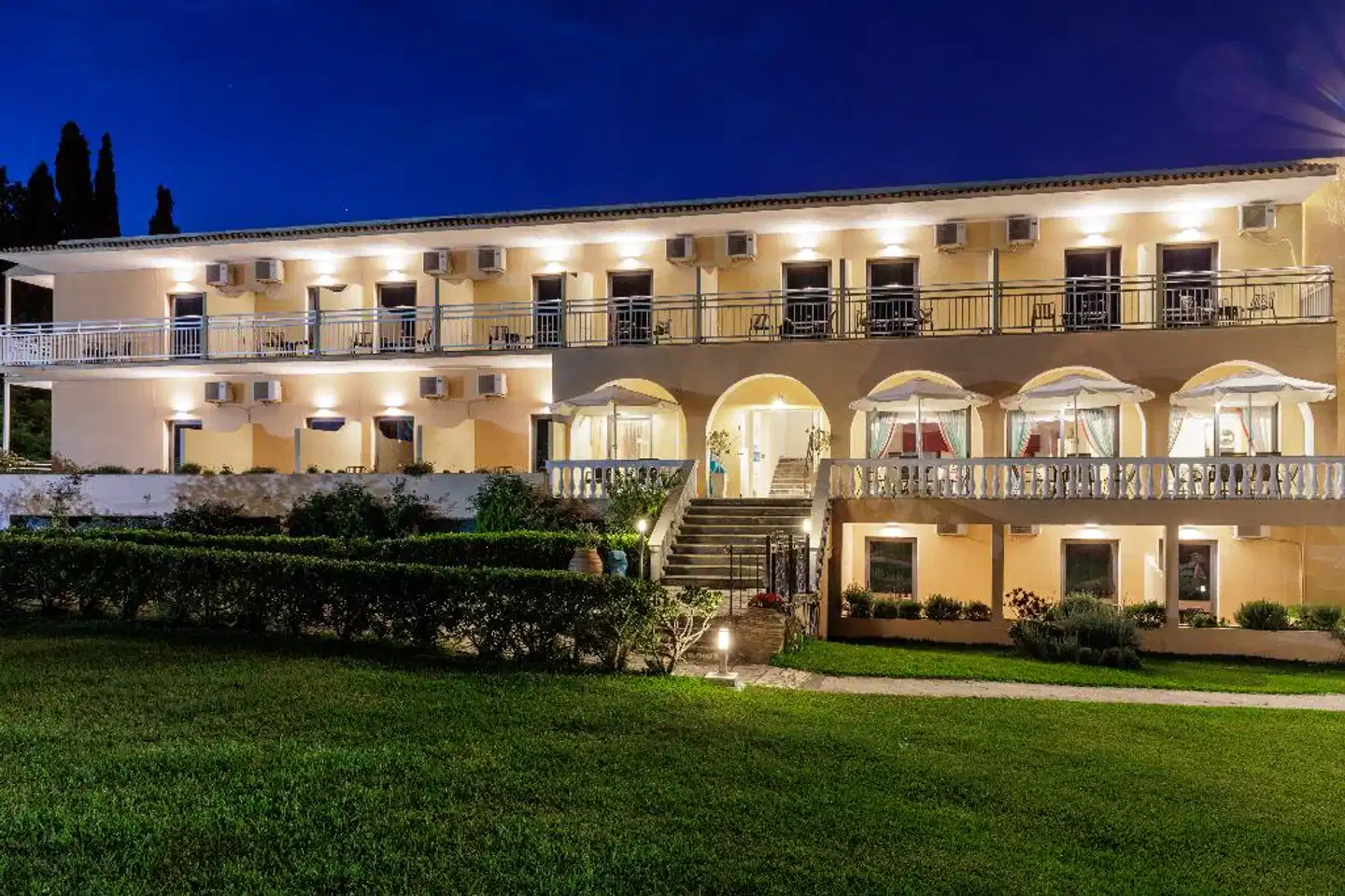 Primavera Hotel Aussenansicht