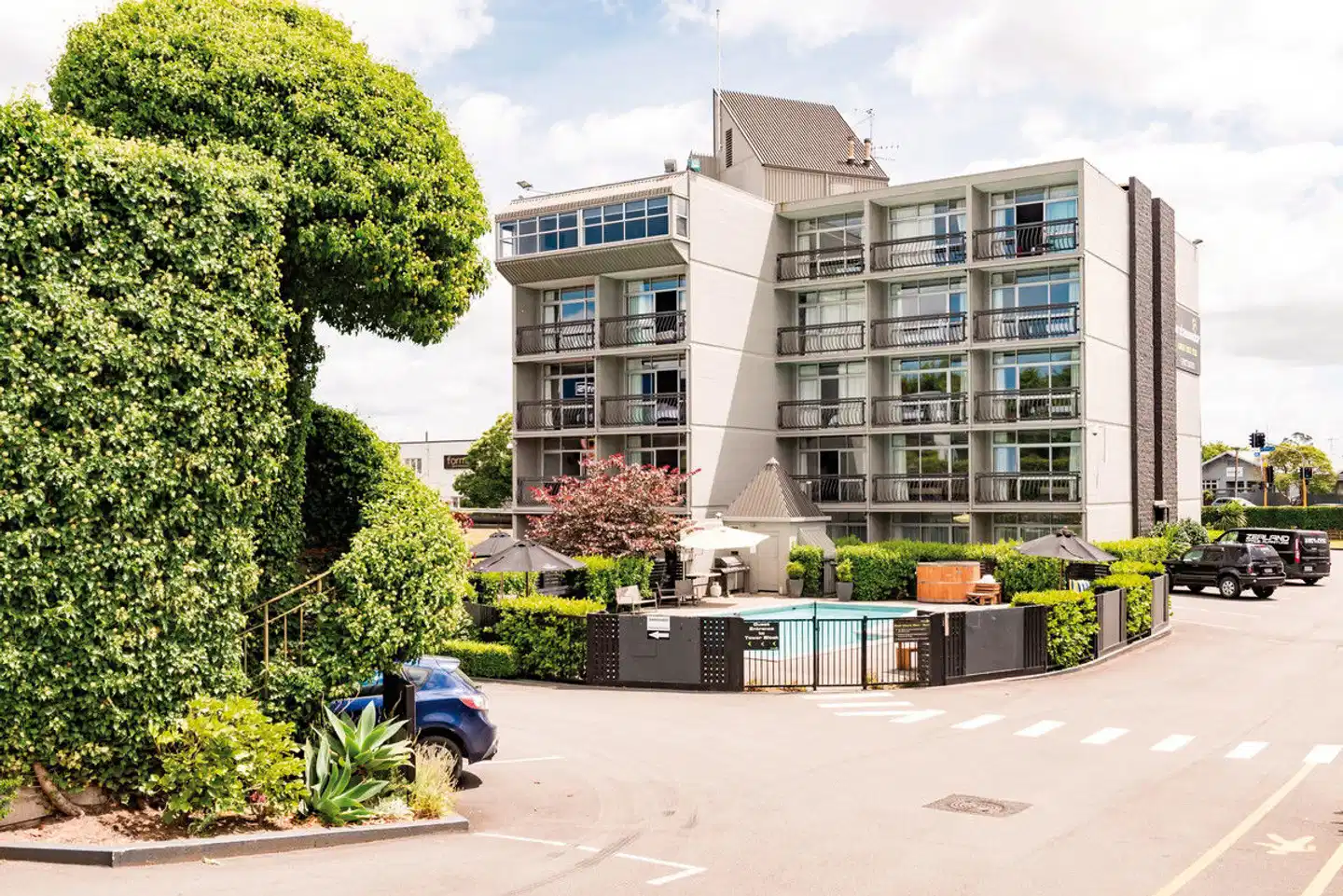 Heartland Ambassador Hotel Hamilton Aussenansicht