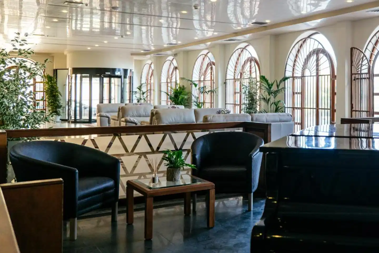 Palm Beach Club Lobby