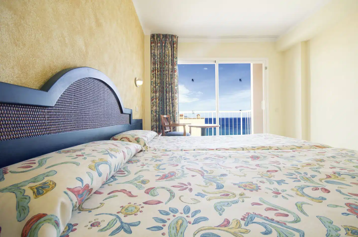 Coral Beach by LLUM Wohnbeispiel