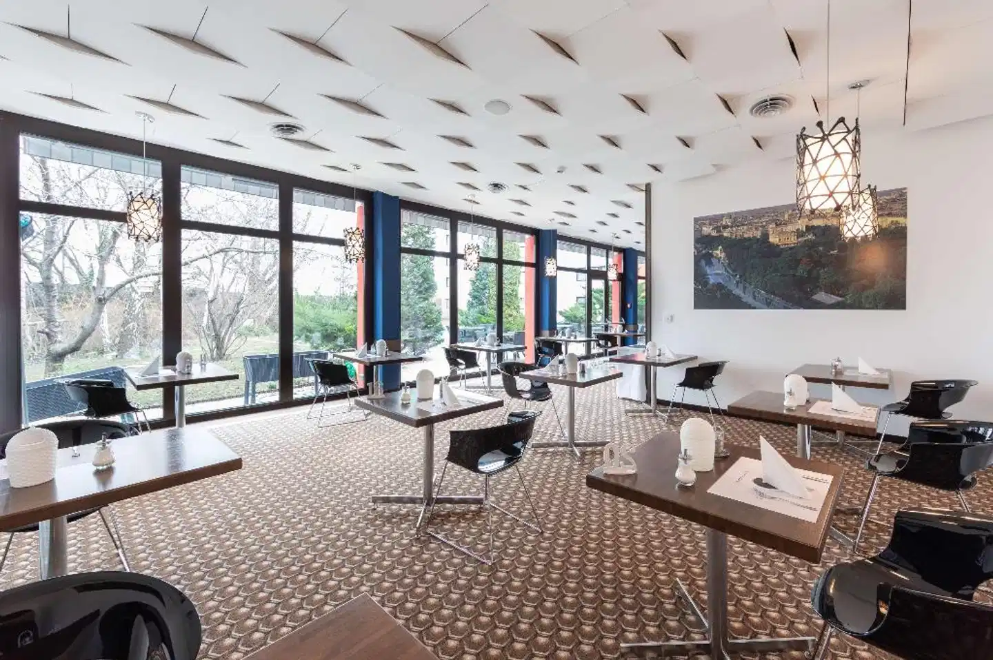 Best Western Smart Hotel Lobby