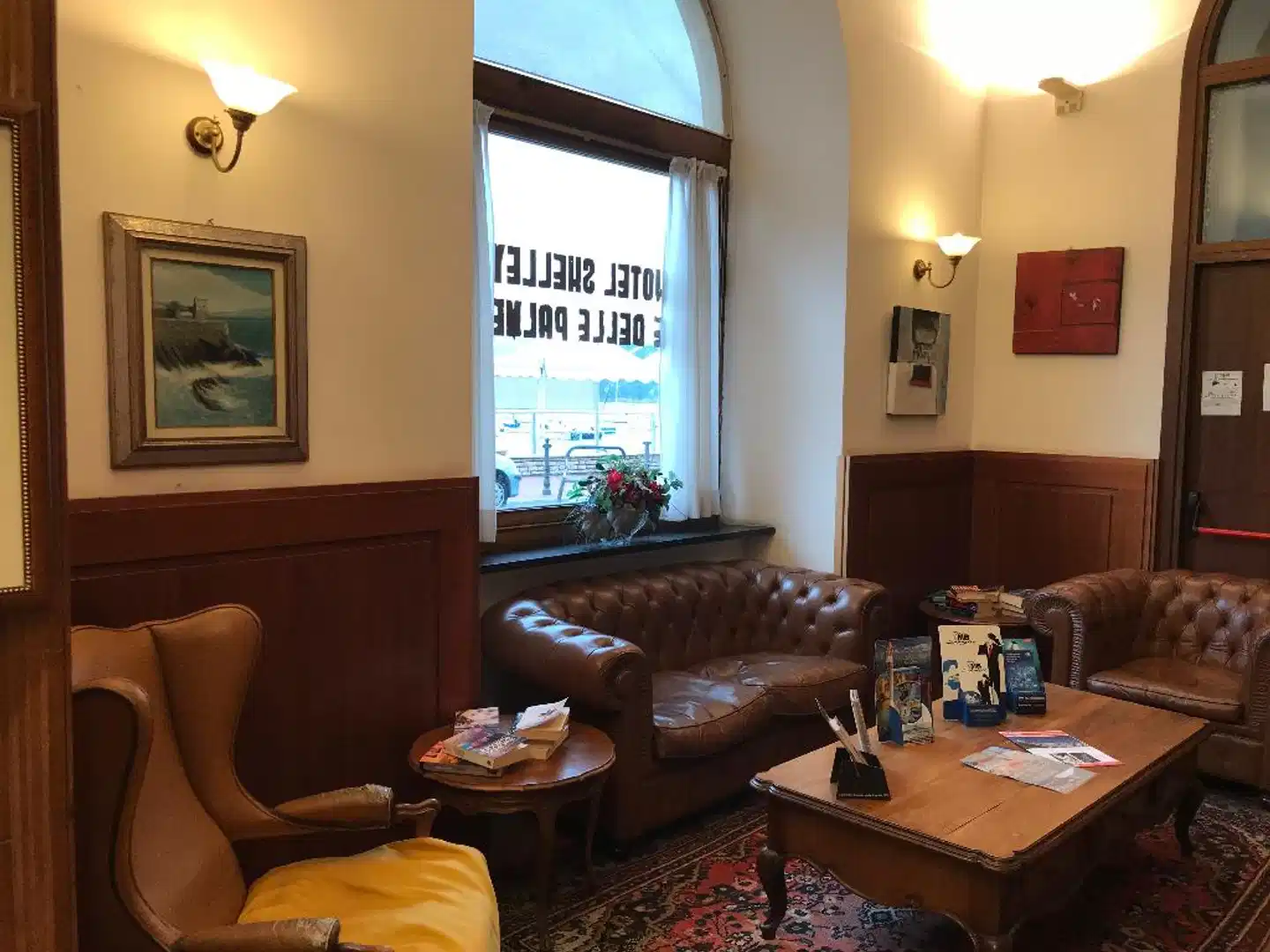 Shelley e delle Palme Bar