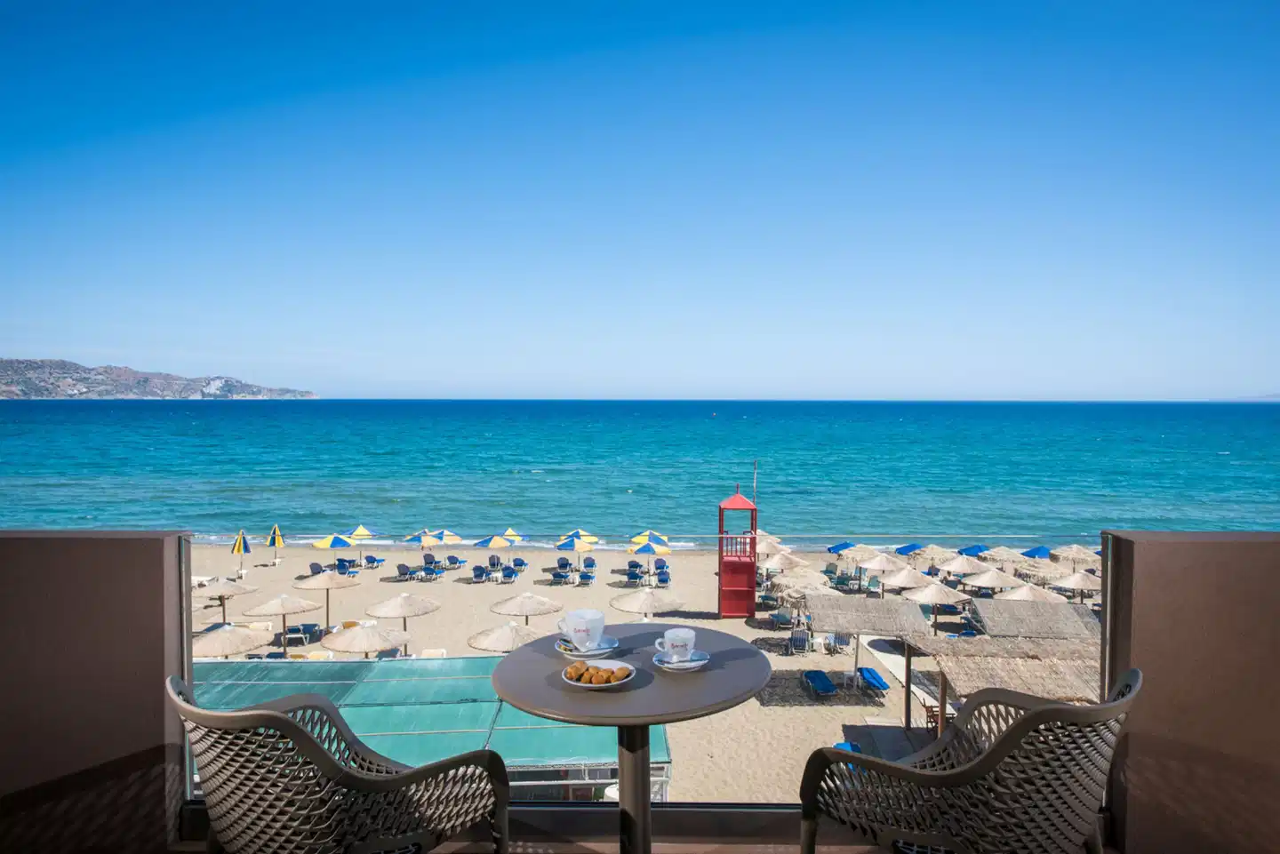 Yianna Caravel Strand