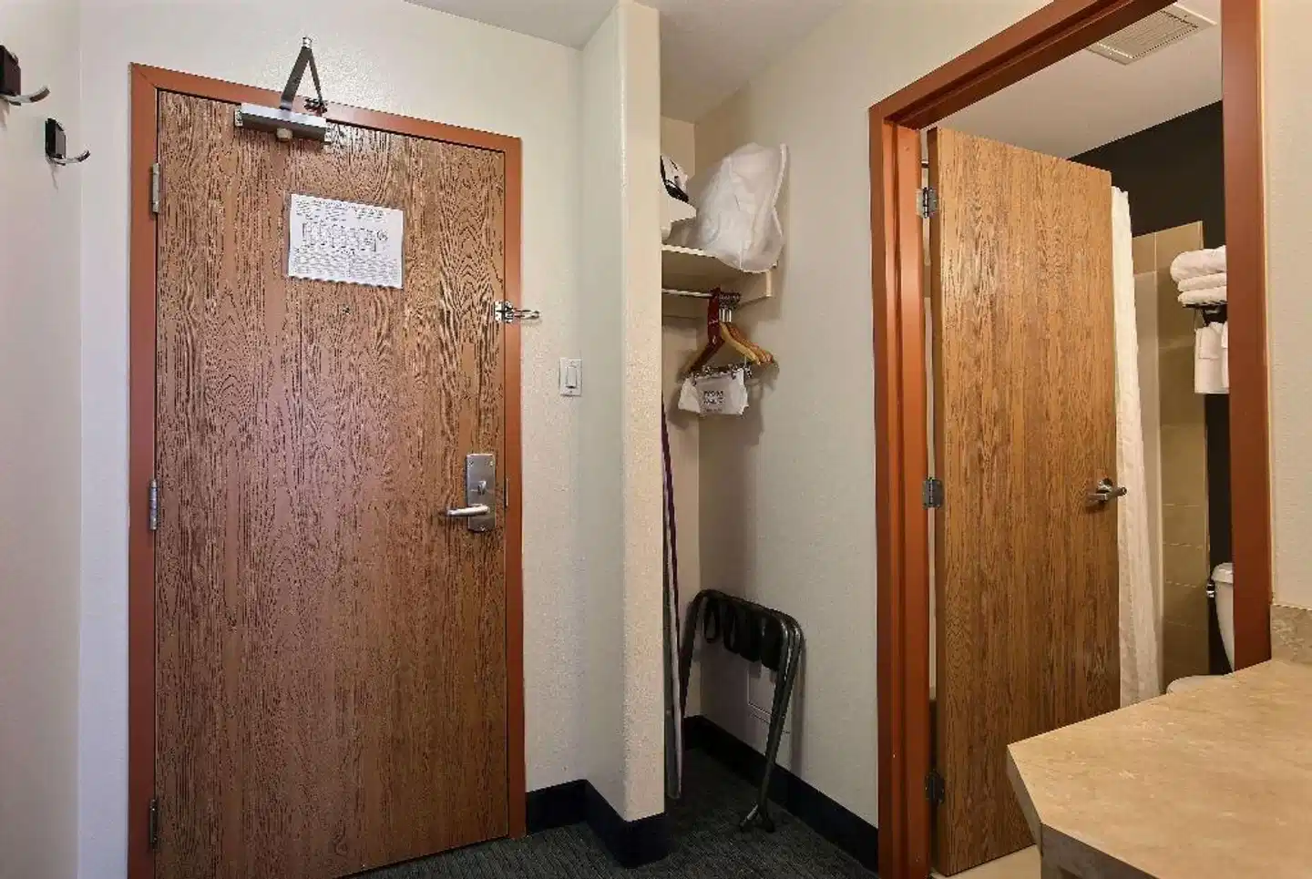 Super 8 by Wyndham Trois-Rivieres Wohnbeispiel