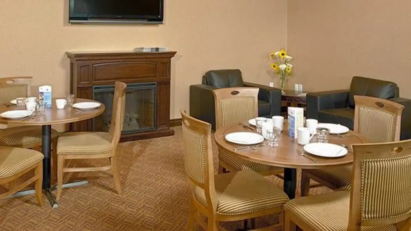 Coast Fraser Inn Wohnbeispiel