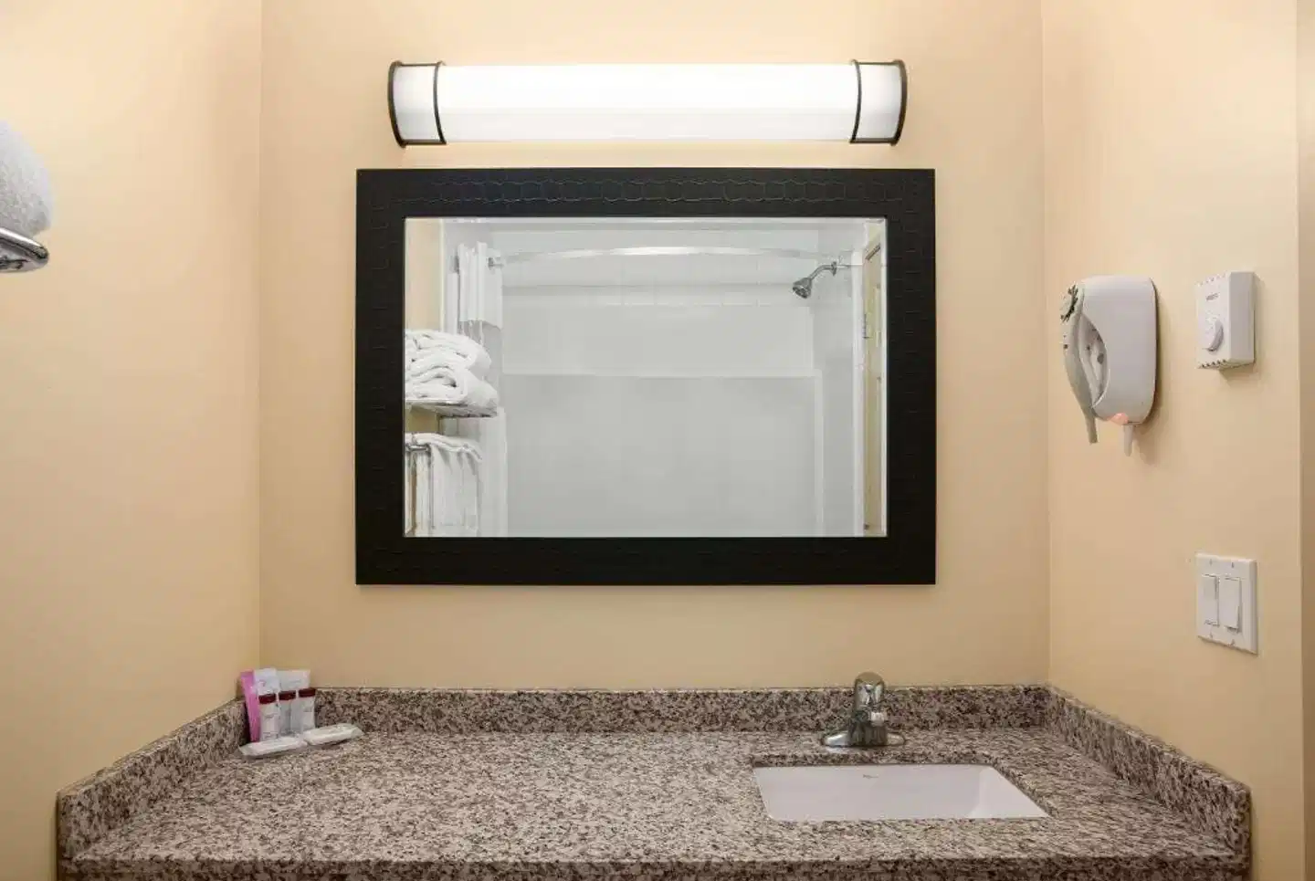 Ramada Limited Golden Wohnbeispiel