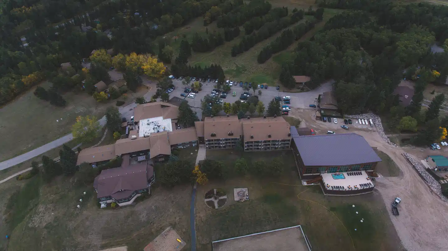 Elkhorn Resort Spa & Conference Centre Terrasse