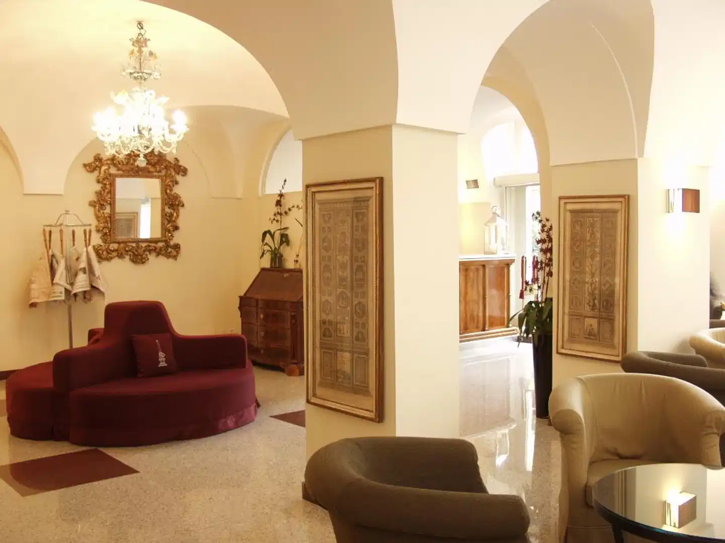 Albergo Santa Chiara Lobby