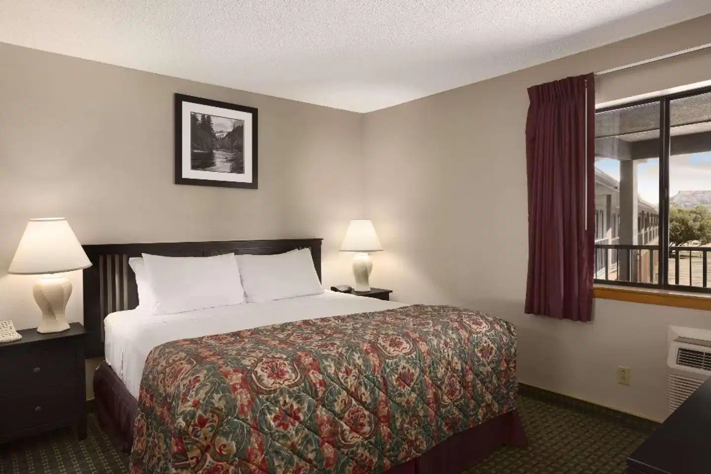 Days Inn by Wyndham Cortez Wohnbeispiel