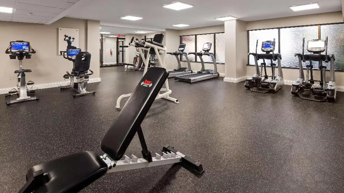 Best Western Premier The Central Hotel & Conference Center Sport und Entertainment