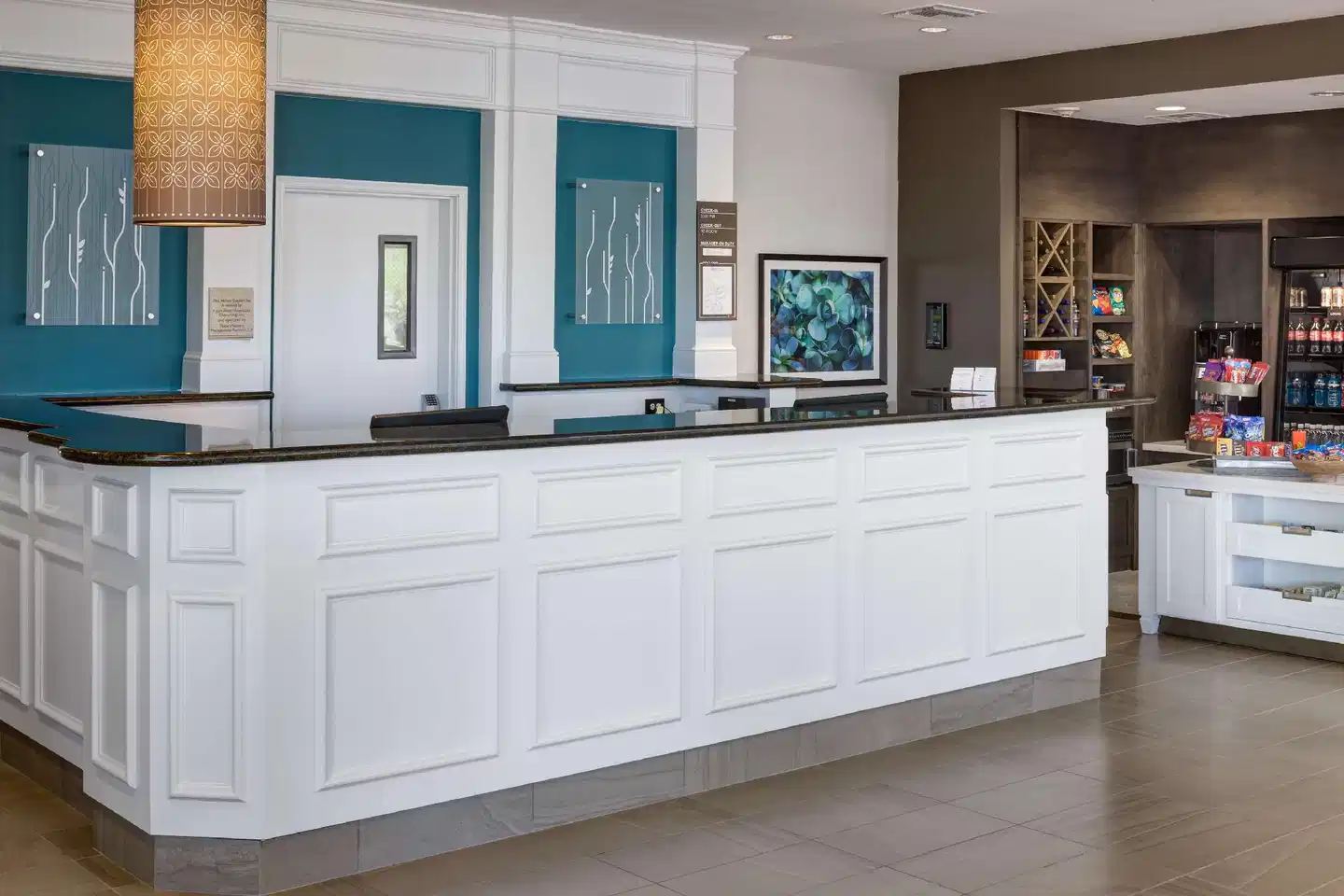 Hilton Garden Inn Tucson Airport Lobby