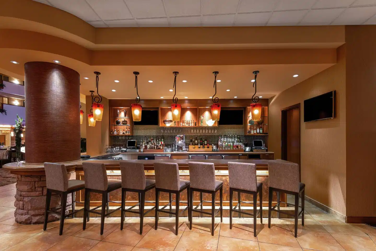 Embassy Suites by Hilton Loveland Hotel, Spa & Conference Center Bar