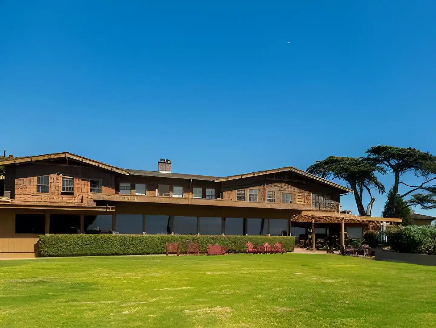 Pierpont Inn Aussenansicht