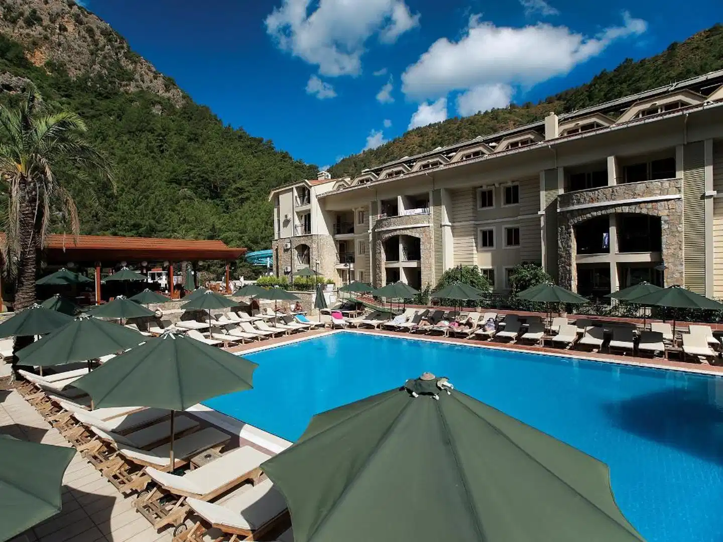 Julian Forest Suites Pool