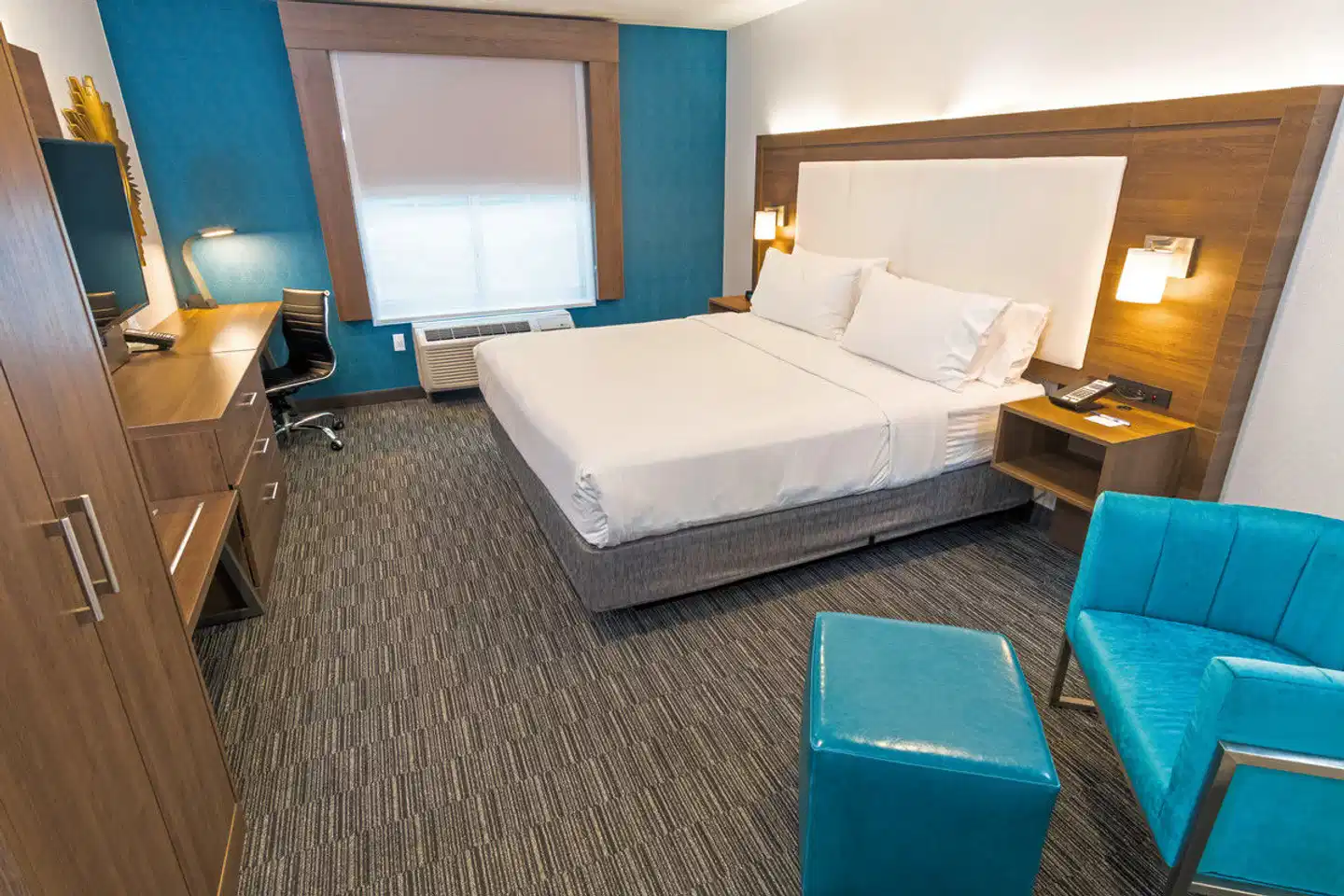 Holiday Inn Express Hotel & Suites Hollywood Walk of Fame, an IHG Hotel Wohnbeispiel