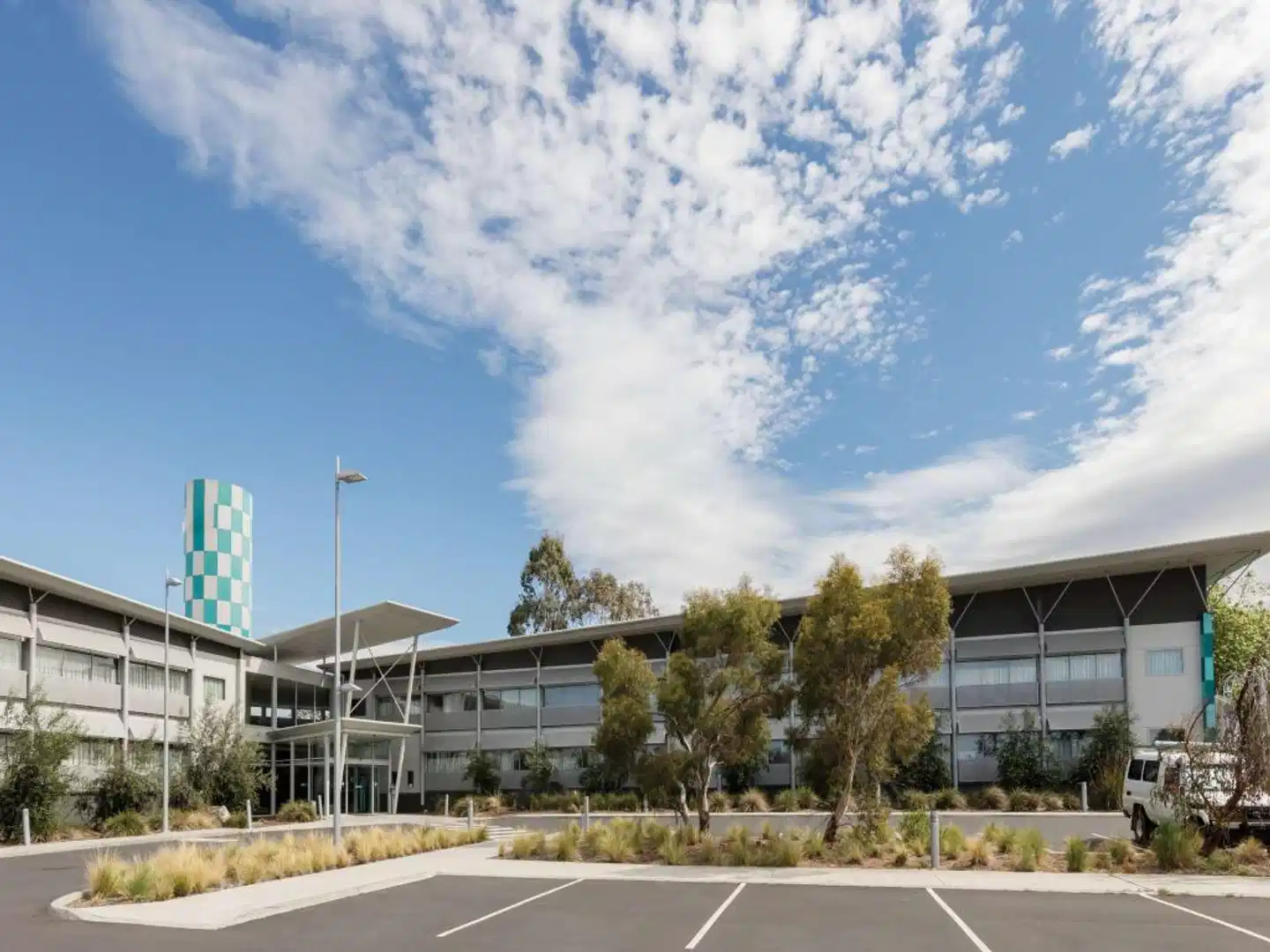 Travelodge Hotel Hobart Airport Aussenansicht