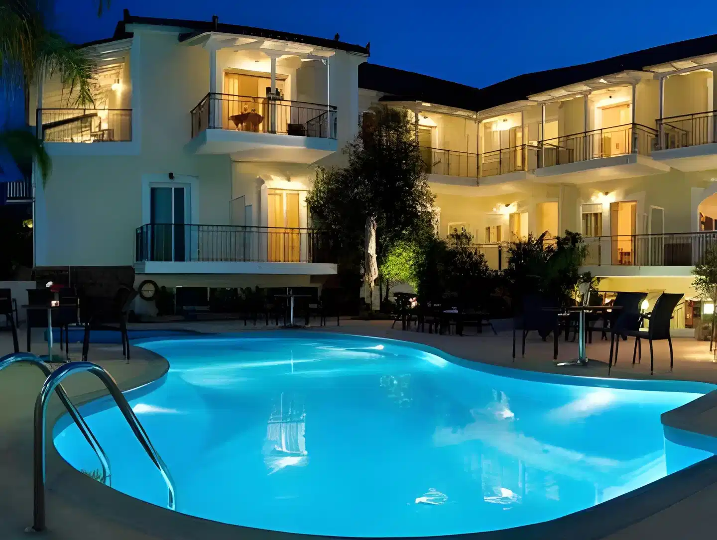 Theoxenia Hotel Apartments Pool