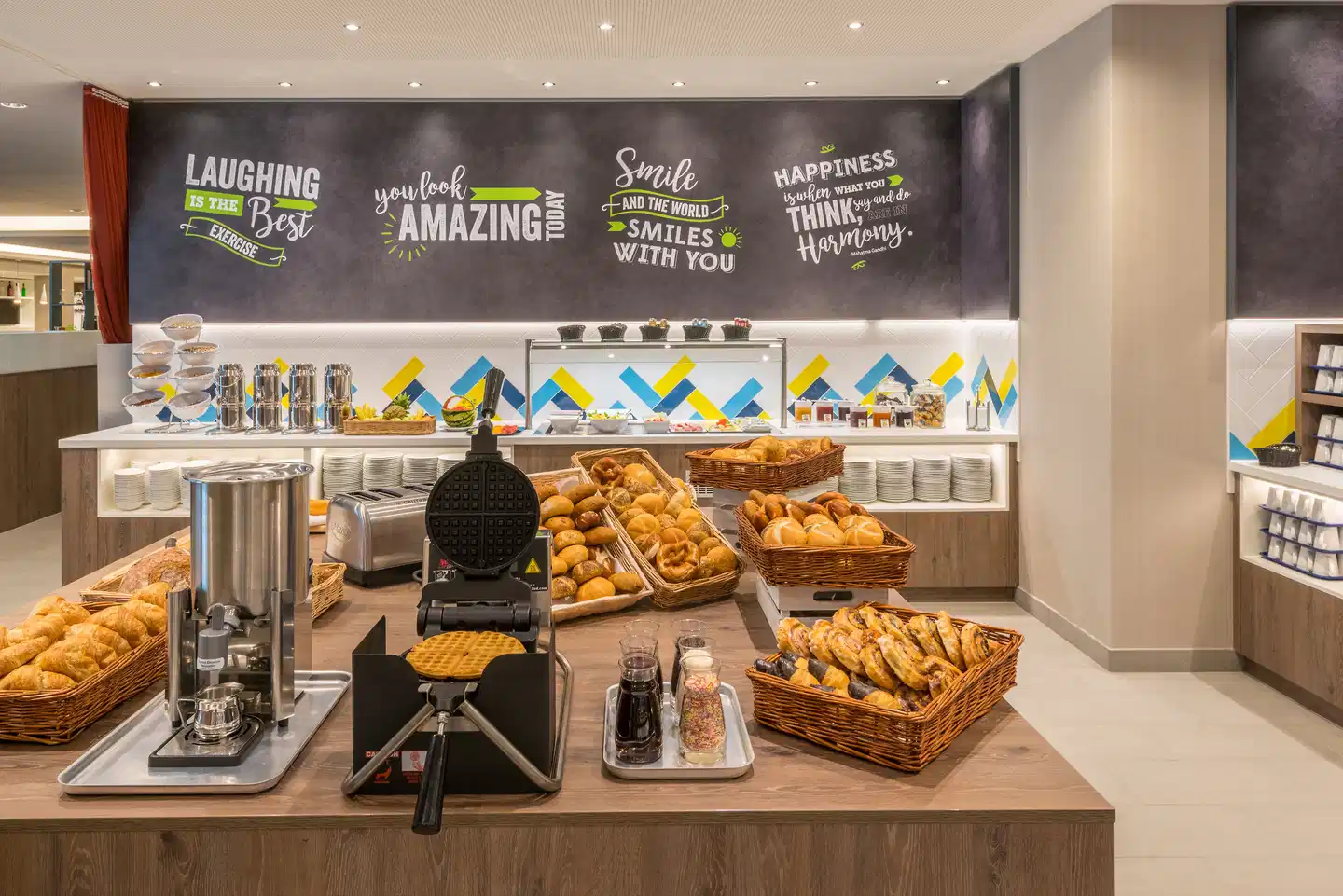 Hampton by Hilton Munich City West Restaurant