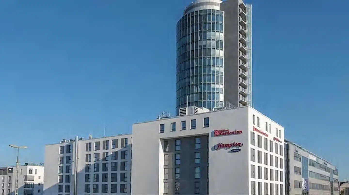 Hampton by Hilton Munich City West Aussenansicht