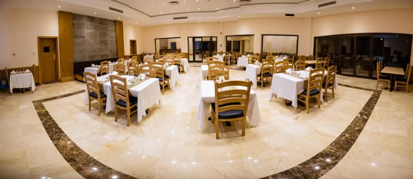 Sky View Suites Hotel Restaurant