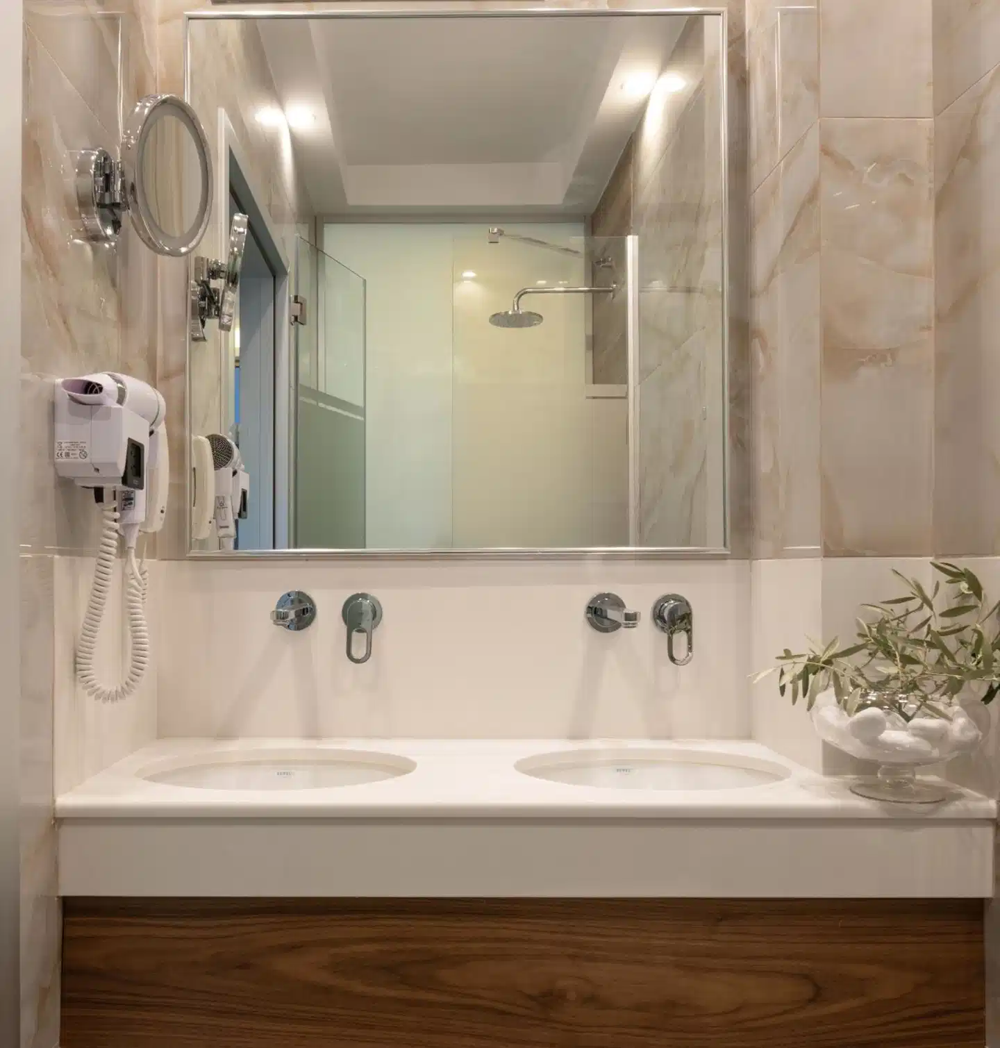 4-You Boutique Badezimmer