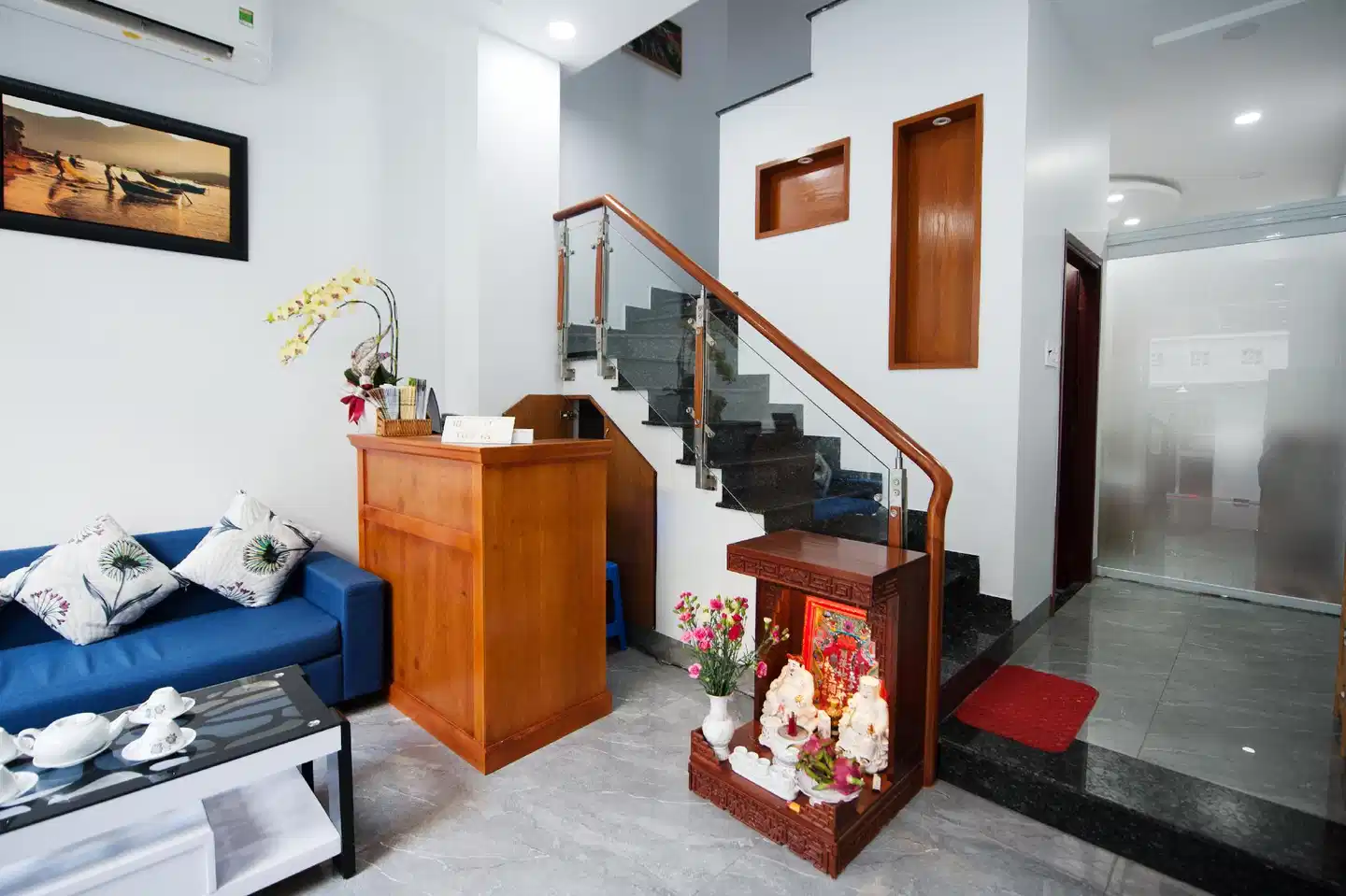 The white guest house Lobby