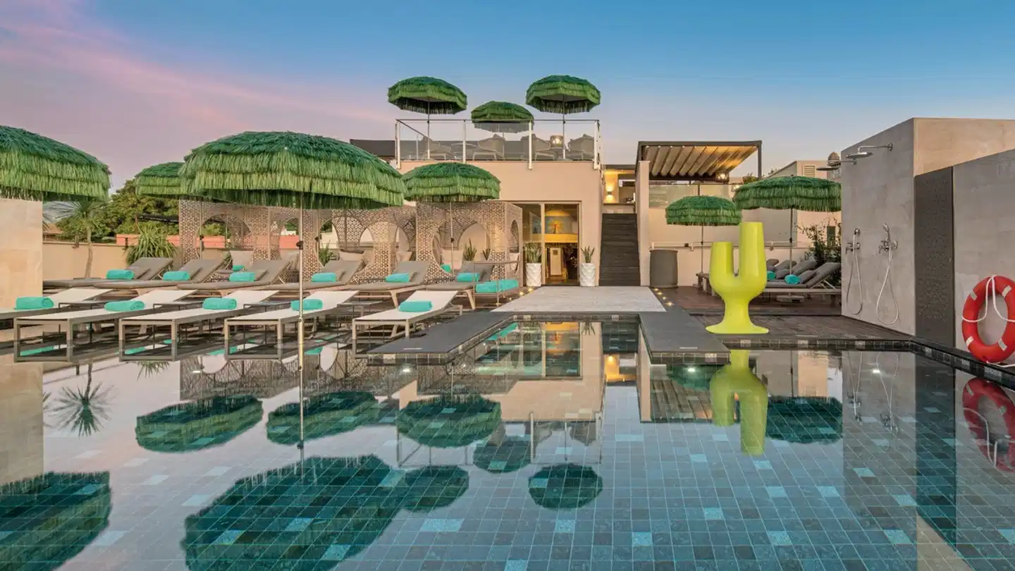 Hotel El Llorenç Parc de la Ma Aussenansicht