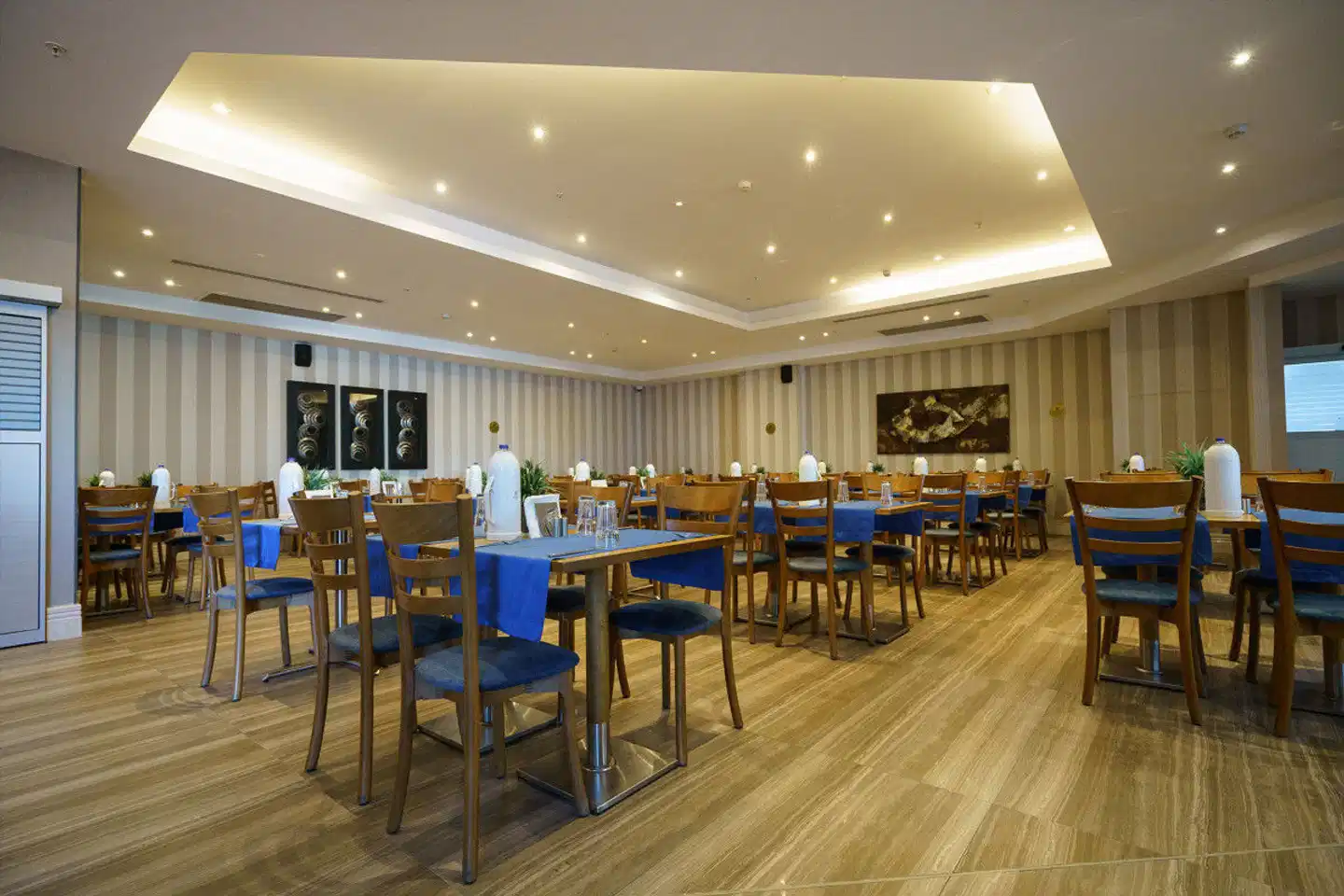 Boyalik Beach Hotel & Spa Bar