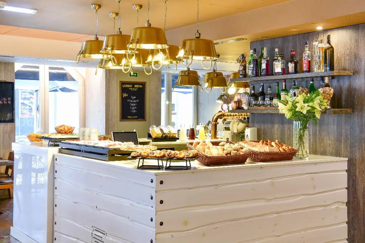 My Story Hotel Ouro Bar