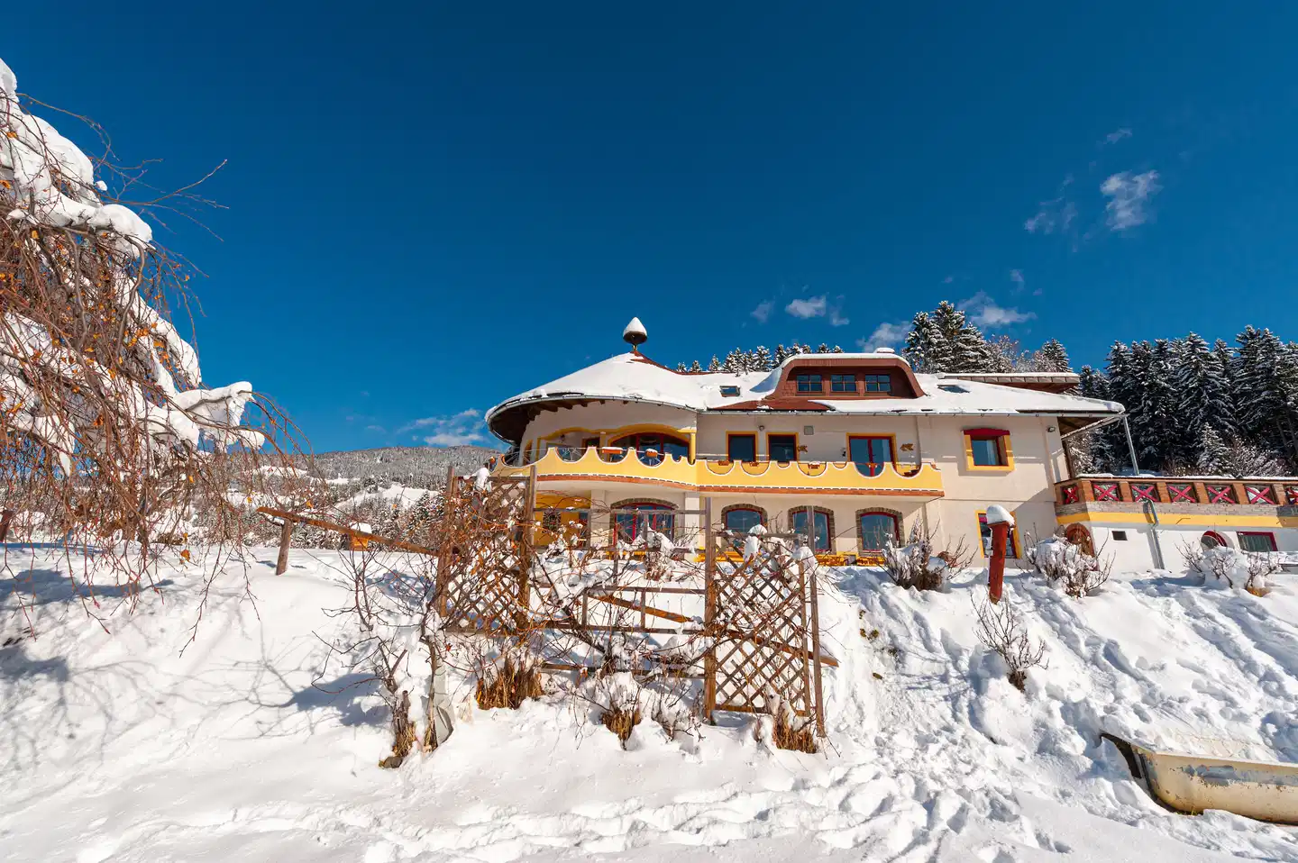 Biolandhaus Arche Aussenansicht