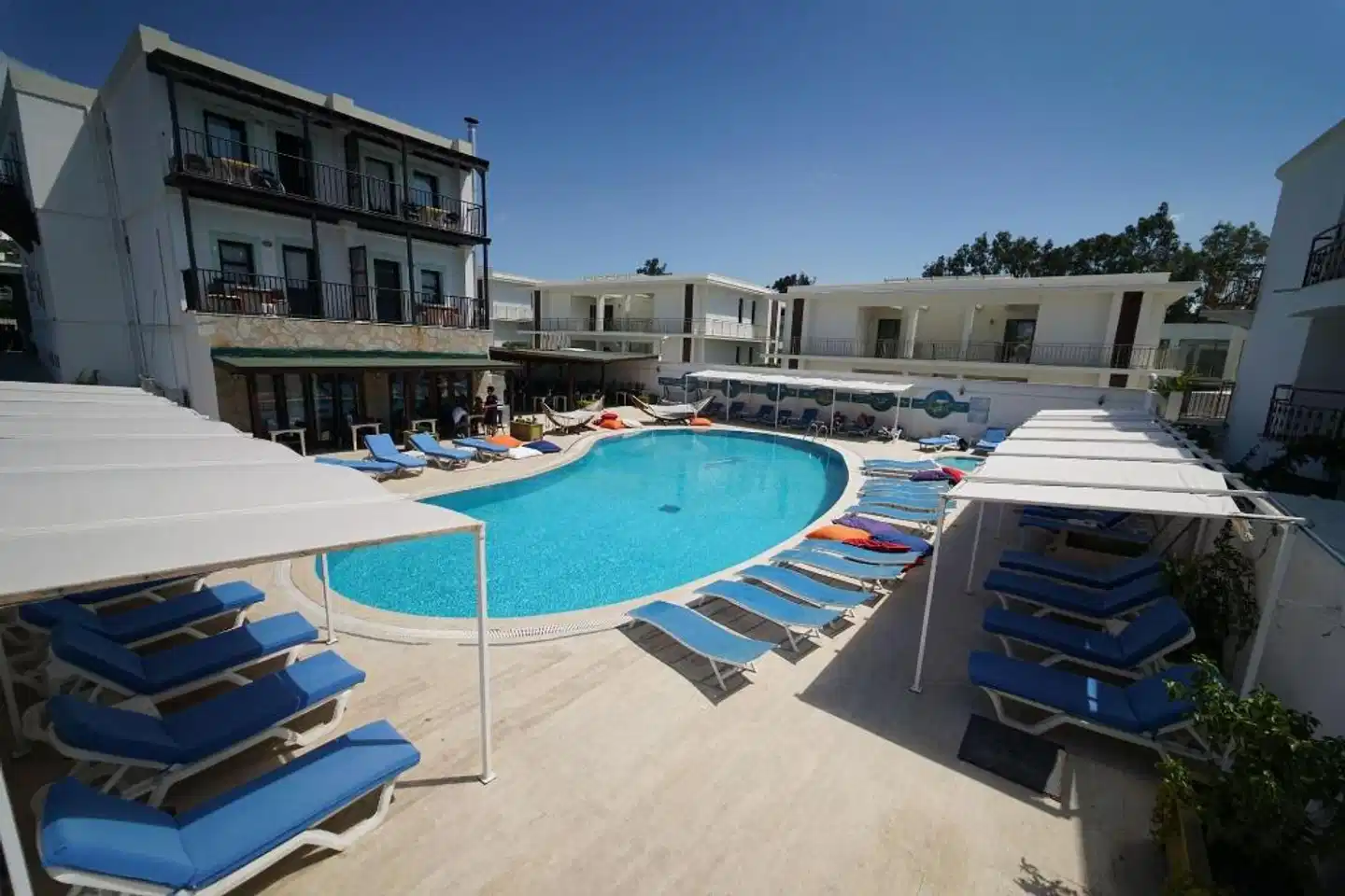 Salinas Beach Hotel Pool
