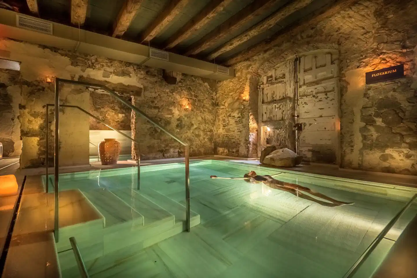 Mas Salagros - Eco Resort & Ancient Baths Hallenbad
