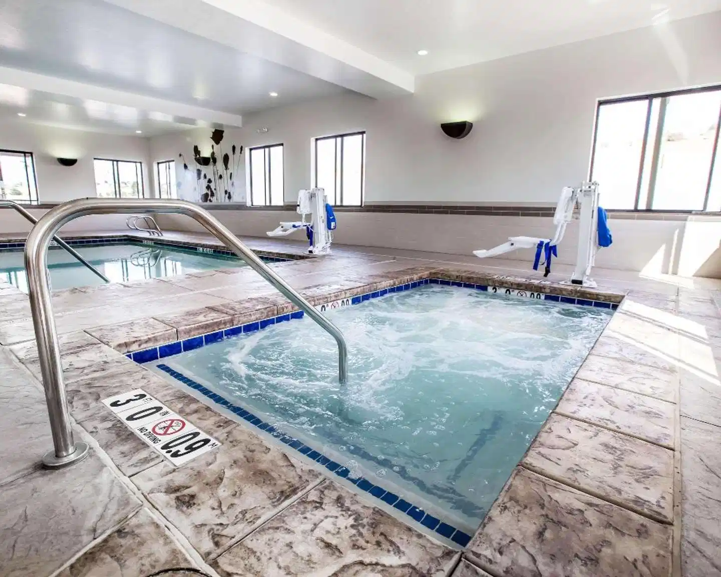 Sleep Inn & Suites at Lake Powell Hallenbad