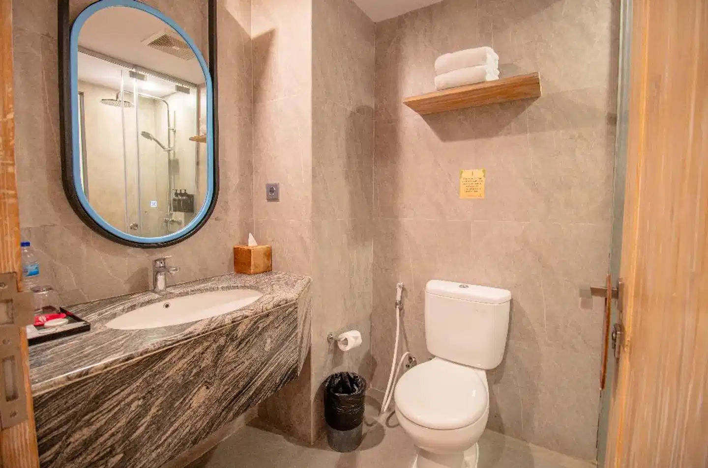 Koa D'Surfer Hotel Badezimmer