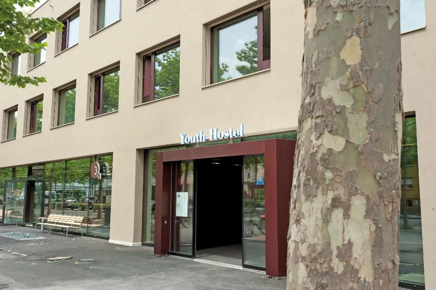 Youth Hostel Interlaken Aussenansicht