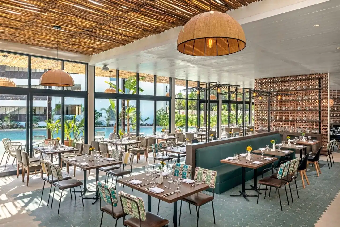 Ocean Riviera Paradise RESTAURANT