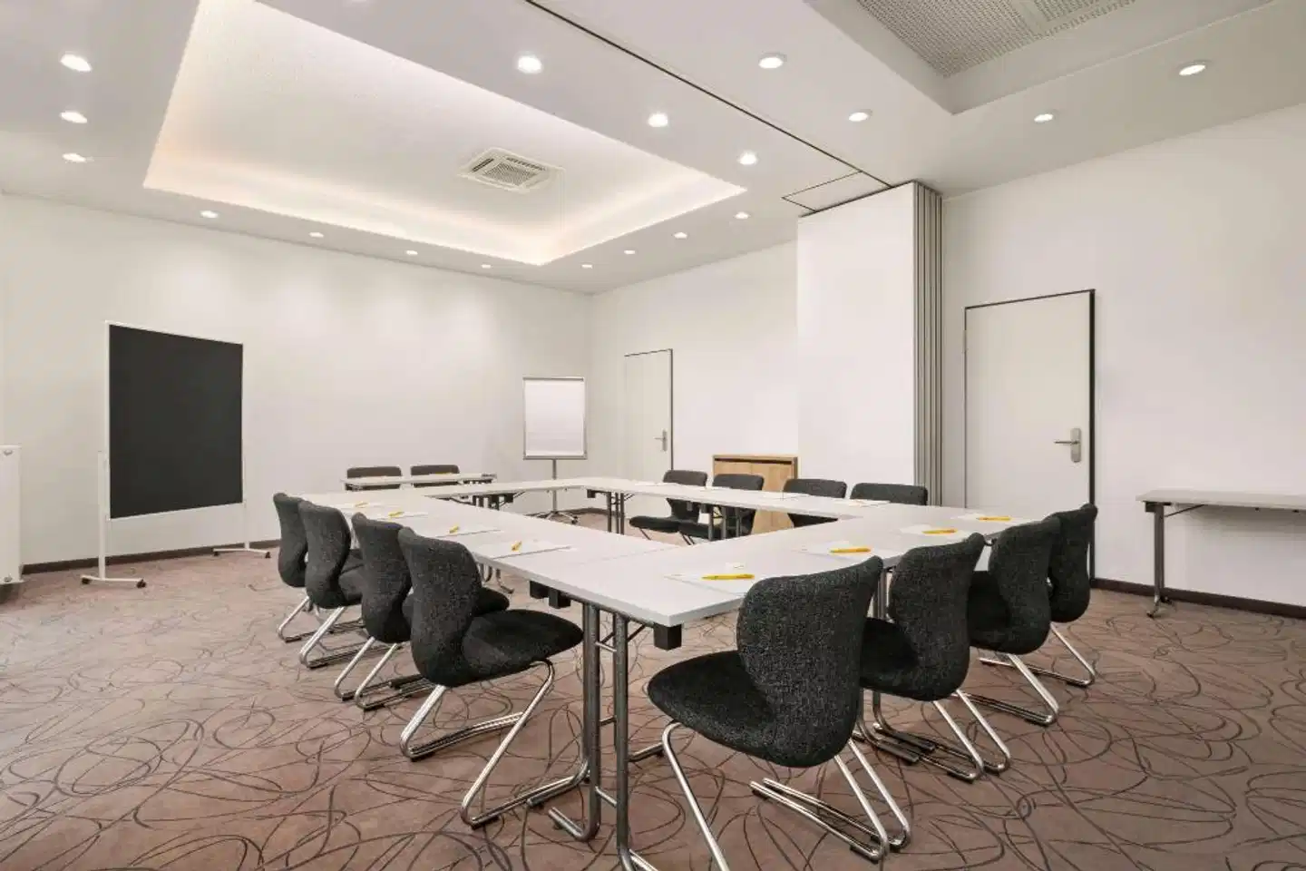 Super 8 by Wyndham Munich City North Konferenz