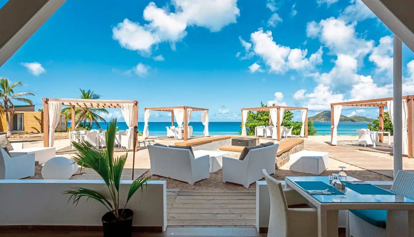 Wyndham Lambert Beach Resort Terrasse