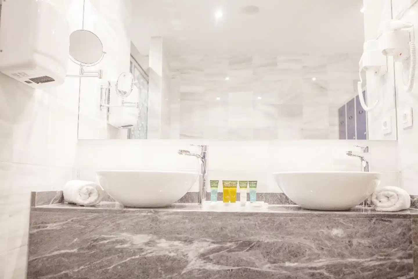 Soho Boutique Capuchinos Modellaufnahme