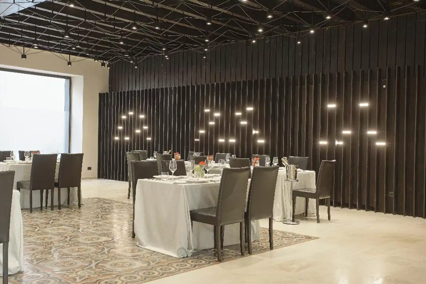 Alba Palace Hotel Restaurant