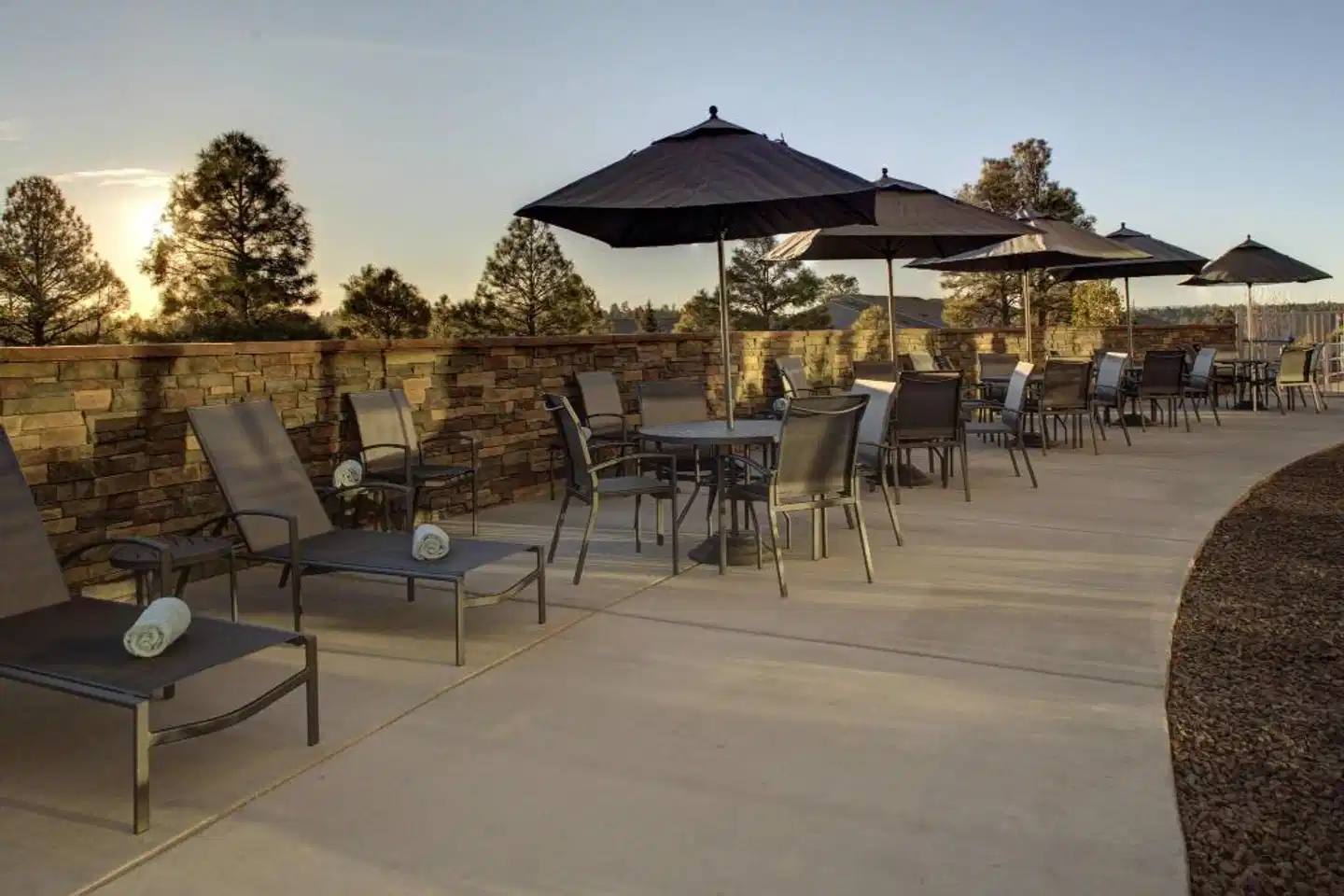 Fairfield Inn & Suites by Marriott Flagstaff East Bar