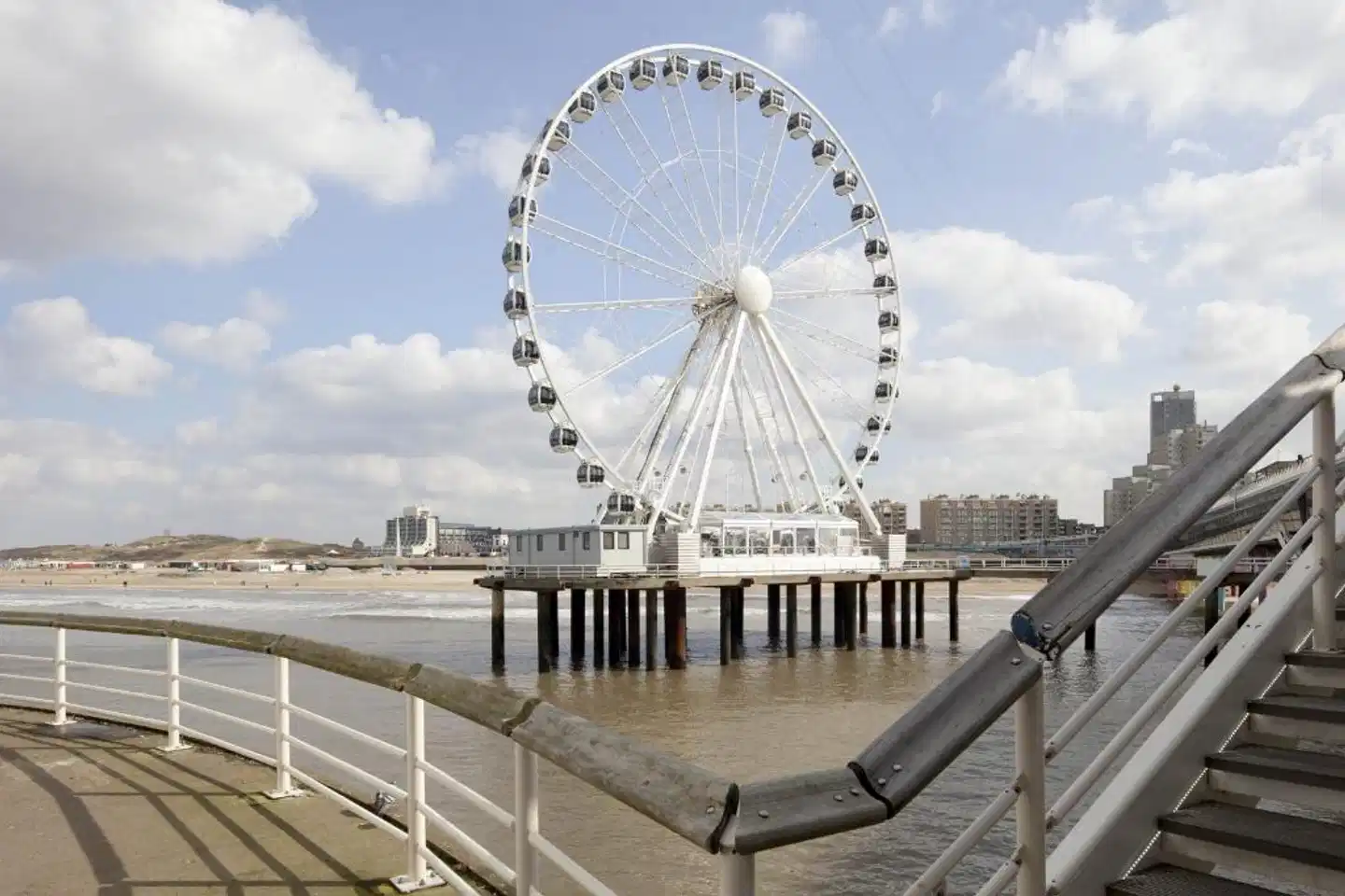 easyHotel The Hague Scheveningen Beach Terrasse
