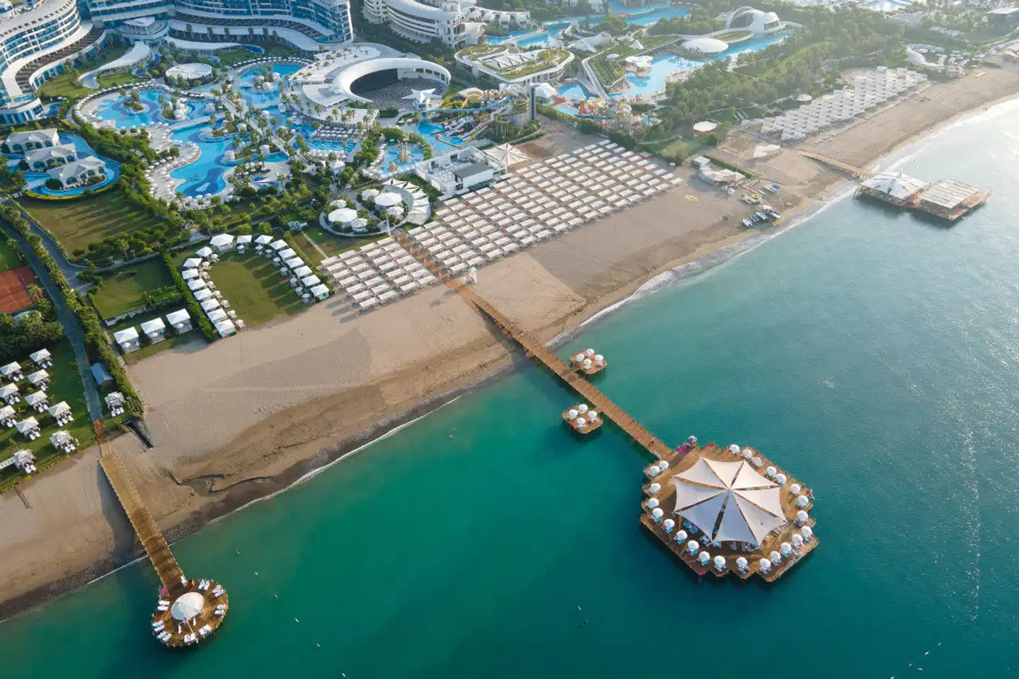 Sueno Hotels Deluxe Belek Pool