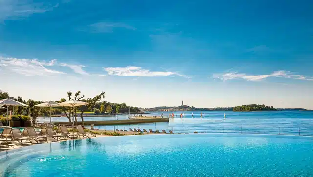 Resort Amarin Apartments Pool